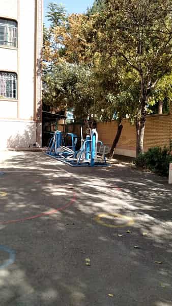 عکس هنرستان‌ کارودانش‌ ابرار در ابوذر تهران