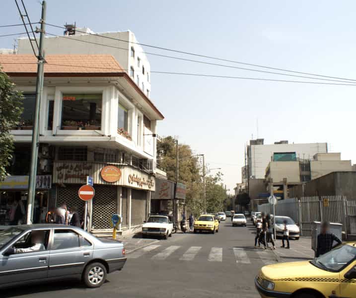 عکس صنایع دستی چهل ستون در کشاورز تهران