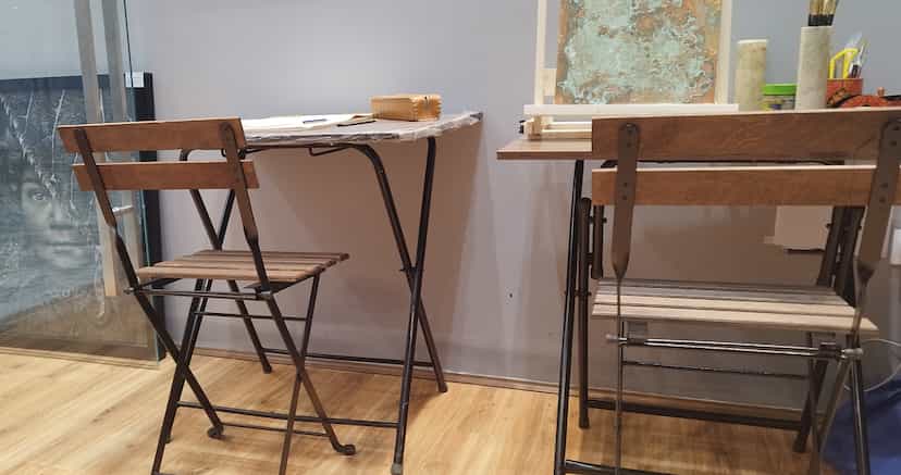 عکس گالری نقاشی تمشک در صادقیه تهران