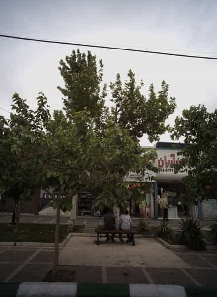 عکس فروشگاه محصولات فرهنگی و بازی های کامپیوتری در رضاشهر مشهد