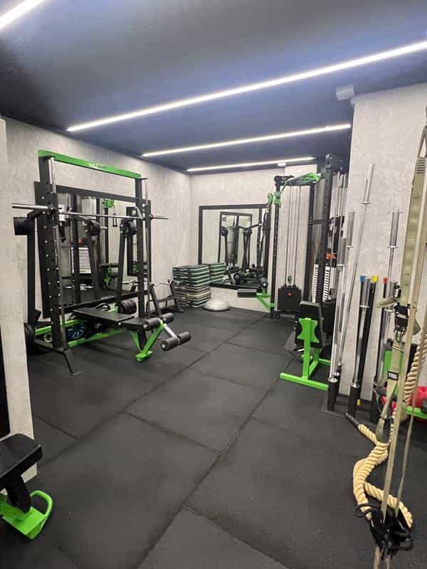 عکس باشگاه بانوان سارفیت