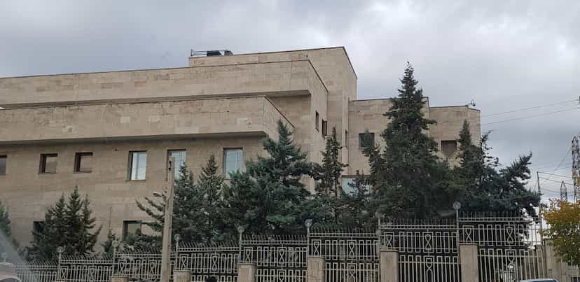 عکس دادگستری کرج در حسن آباد کرج