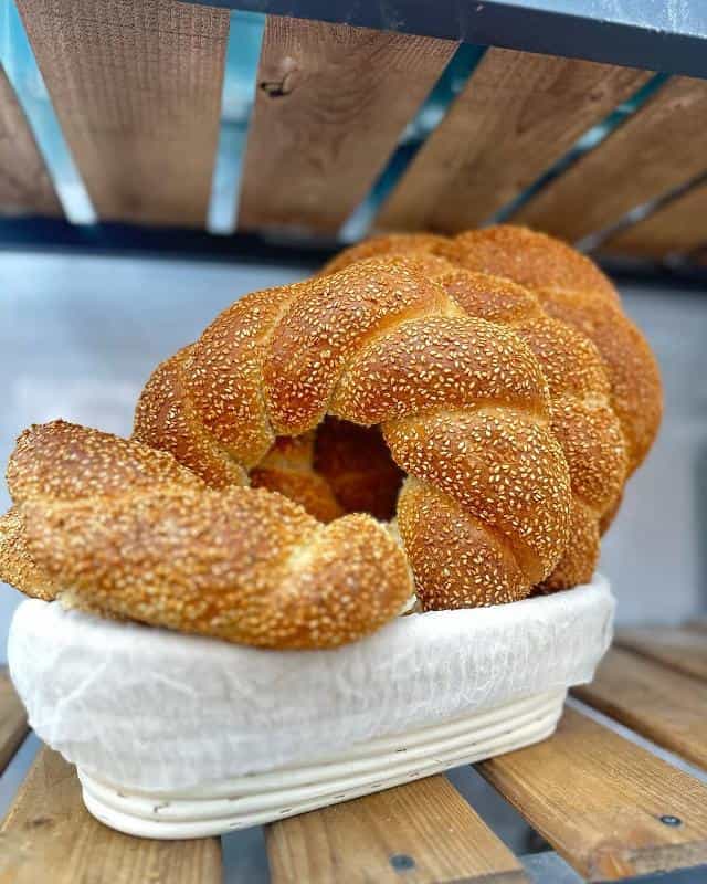 عکس کافه نان و شیرینی فرانسوی