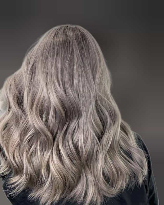 عکس سالن زیبایی ثنایش