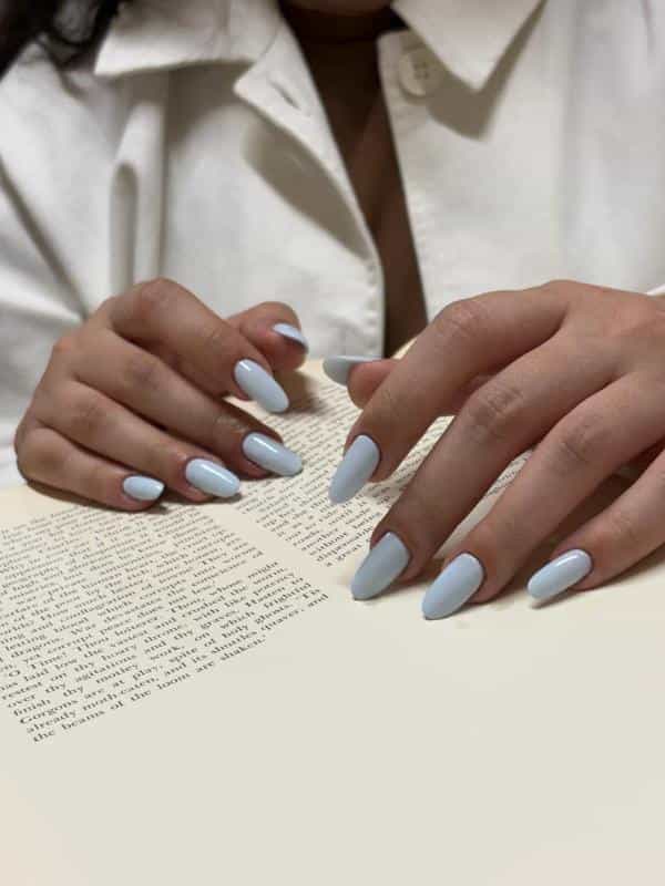 عکس خدمات تخصصی ناخن و پدیکور ریحانه