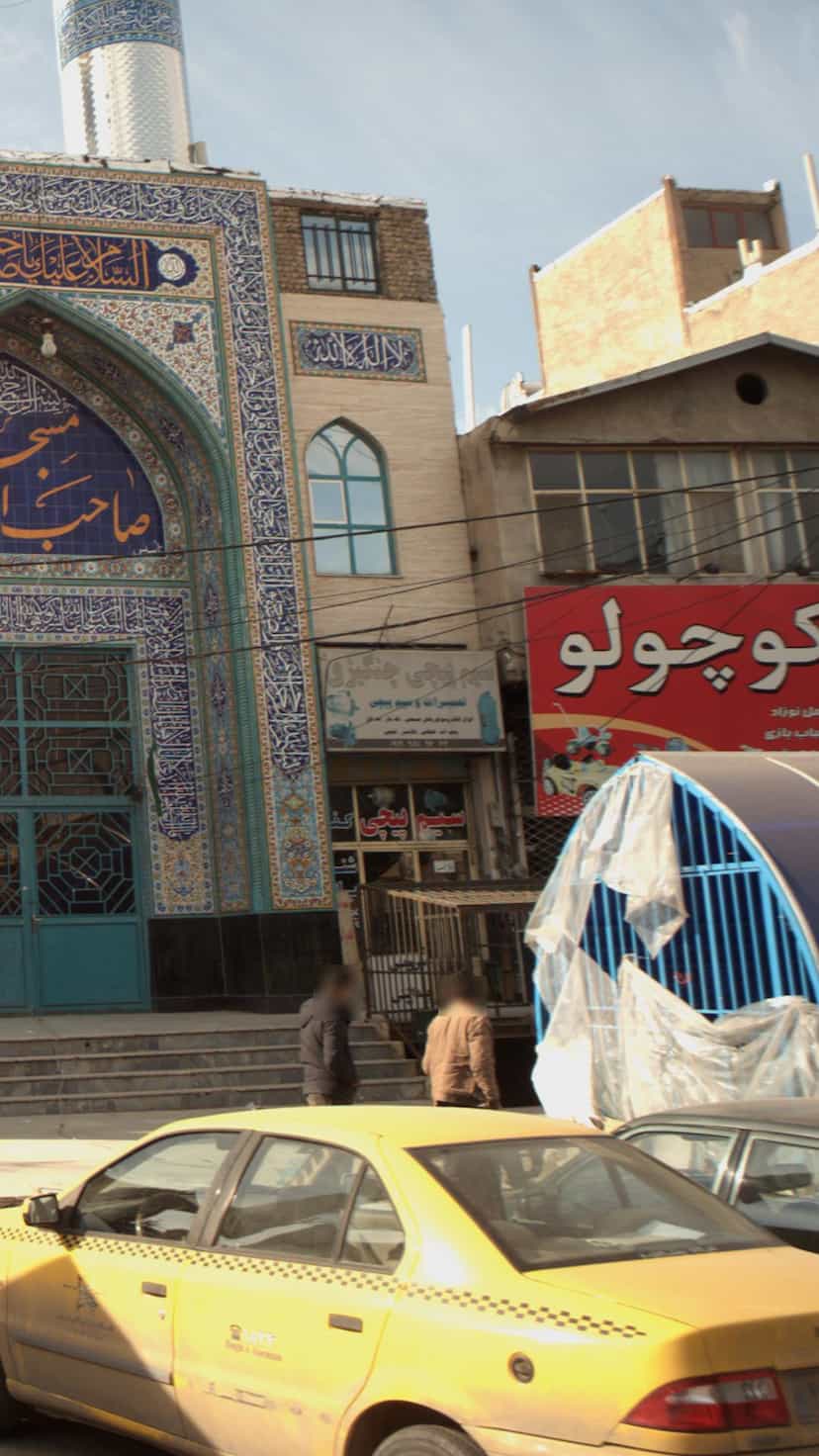 عکس سیم پیچی چنگیزی در شهر خمینی‌شهر