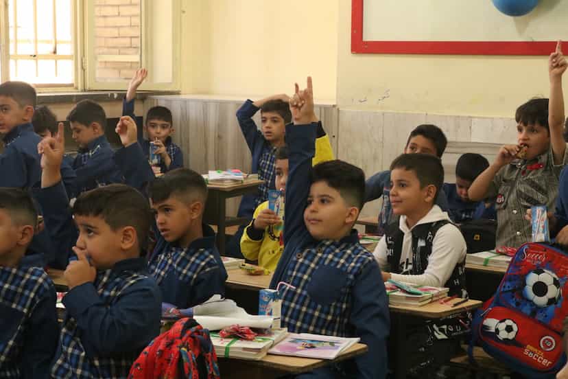 عکس دبستان دولتی کاشانی در آدریان خمینی‌شهر
