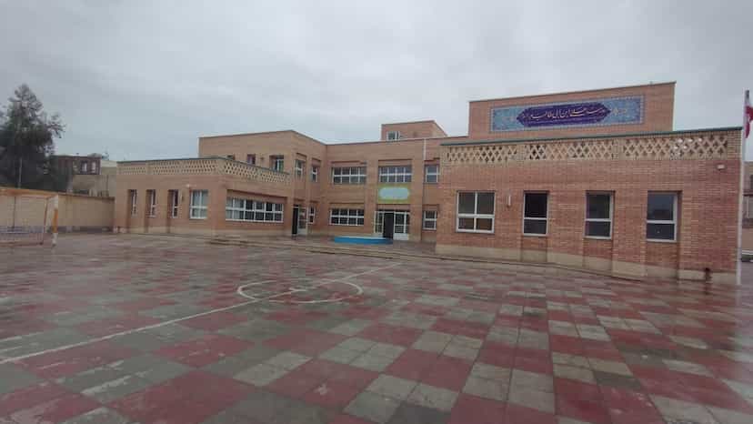 عکس دبستان پسرانه علی ابن ابیطالب (ع) در زید آباد کاشان