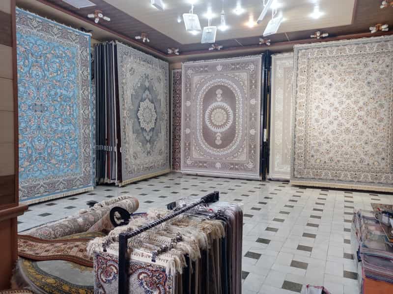 عکس نمایشگاه فرش و پالاز موکت احسان احمدی در میرزا خانی نجف آباد