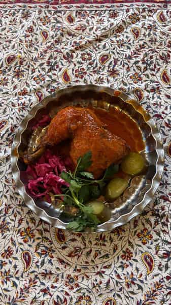 عکس رستوران سنتی عباسی در قاسم بیک کاشان