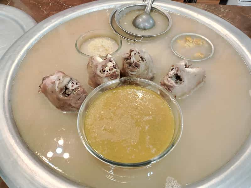 عکس طباخی آقاجوو در ایثار کاشان