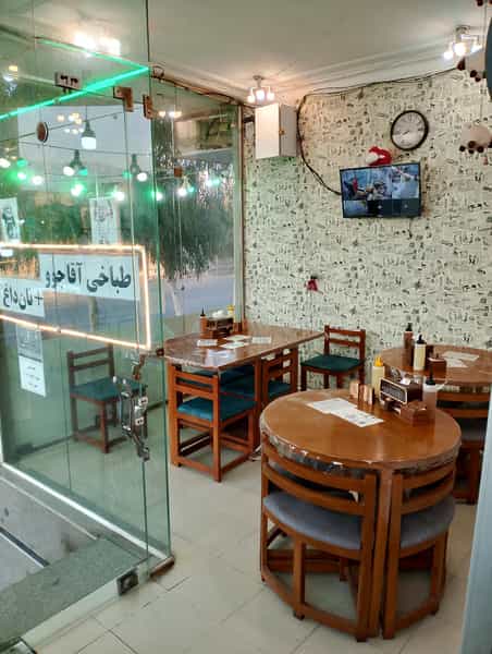 عکس طباخی آقاجوو در ایثار کاشان