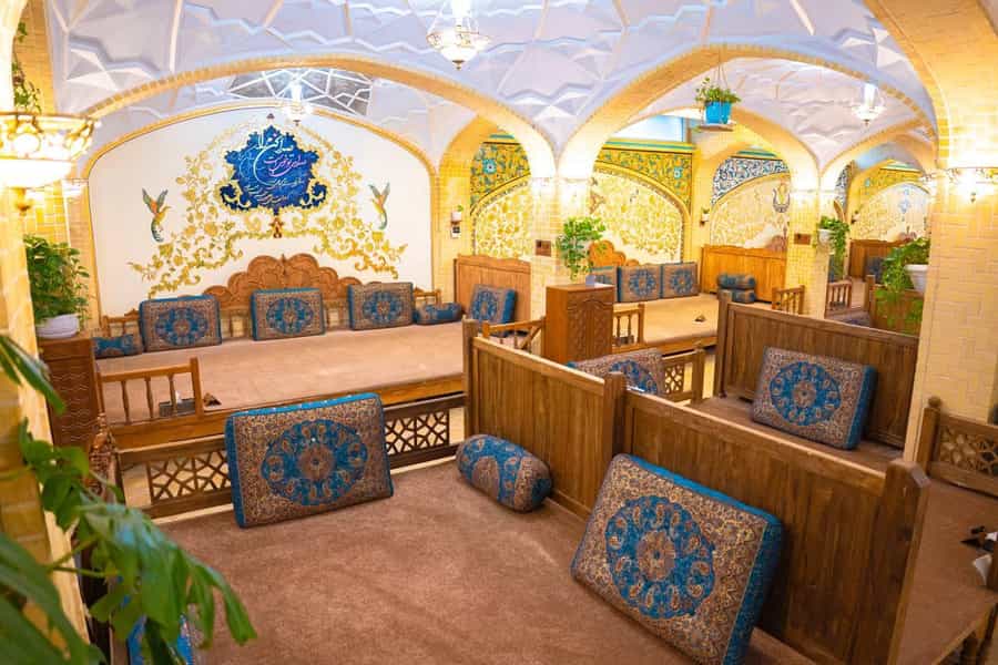 عکس رستوران ننه آغا شهرک فرهنگیان کاشان