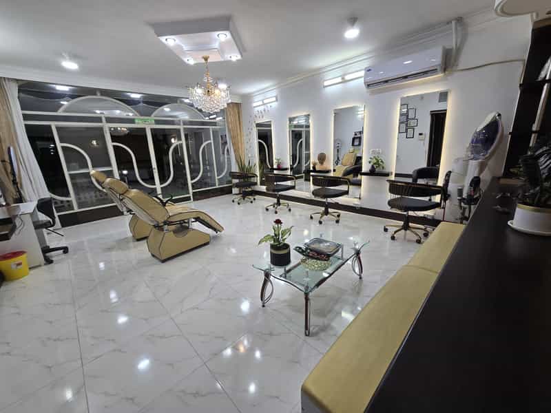 عکس سالن زهرا محمدی(زهرا بیوتی) در شهر خمینی‌شهر