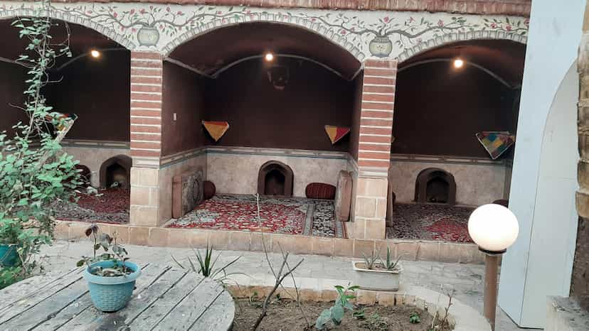 عکس سفره خانه سنتی پاتوق در فاز دو شهرک ناجی آباد کاشان
