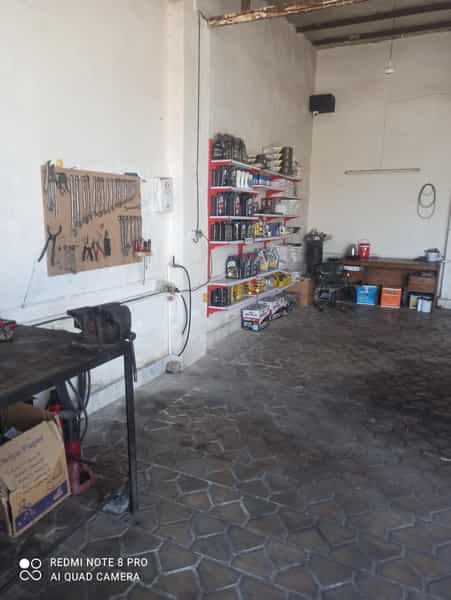 عکس تعمیرگاه تخصصی مکانیکی وجلوبندی در فاز یک شهرک ناجی آباد کاشان
