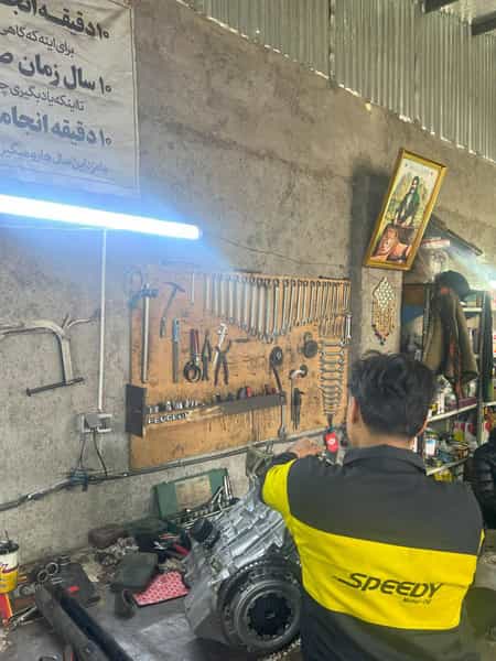 عکس مجموعه مکانیکی لوازم یدکی و باطری سازی ثمین (ملائی) در فاز دو شهرک ناجی آباد کاشان