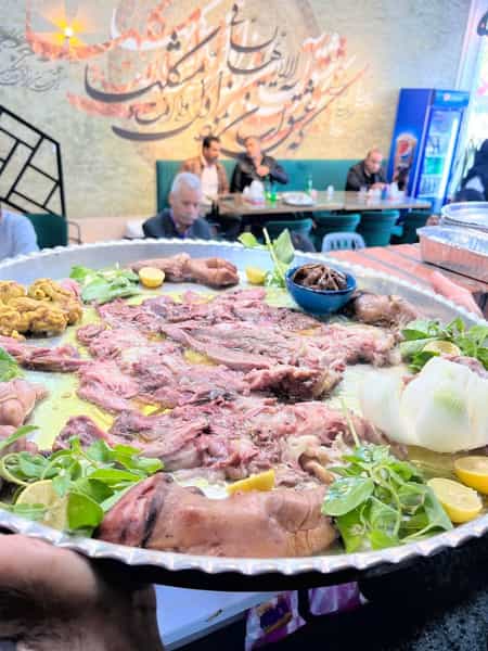 عکس طباخی و جگرسرای شاتوت در بیهق سبزوار