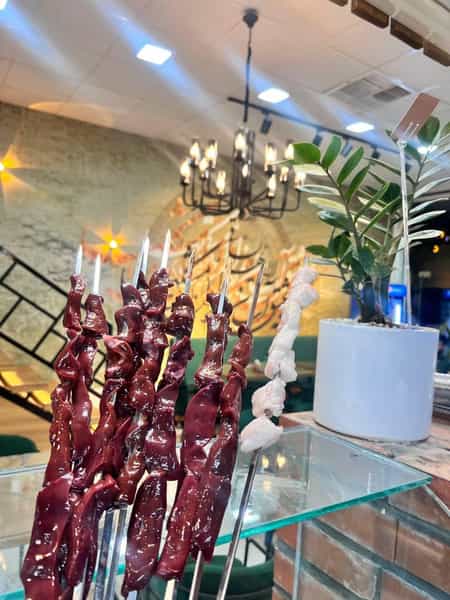 عکس طباخی و جگرسرای شاتوت در بیهق سبزوار