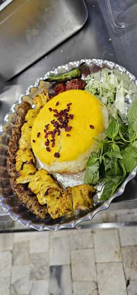 عکس کره کباب زعفرونی در مسکونی فرهنگیان سبزوار