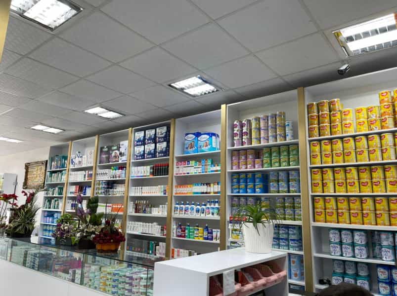 عکس داروخانه دکتر عمرانی در فاز دو شهرک ناجی آباد کاشان
