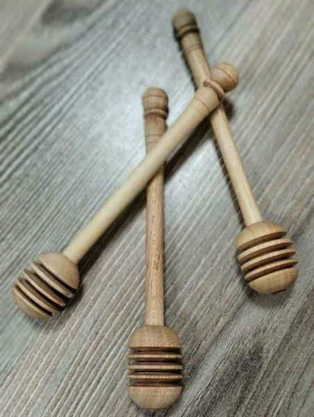 عکس تولیدی و خراطی انواع پایه و صنایع چوبی رضا سیمایی در بیهق سبزوار