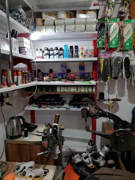 عکس کفاشی شیرازیان در مرتضی آباد نیشابور