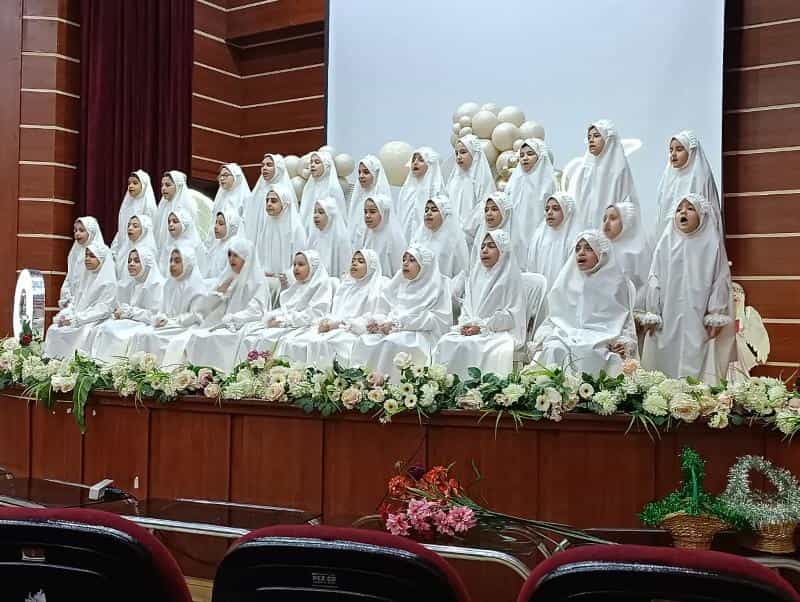 عکس پیش دبستانی و دبستان آینده برتر