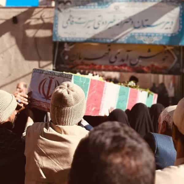 عکس دبیرستان سیرت فاطمی در صادقی سیرجان