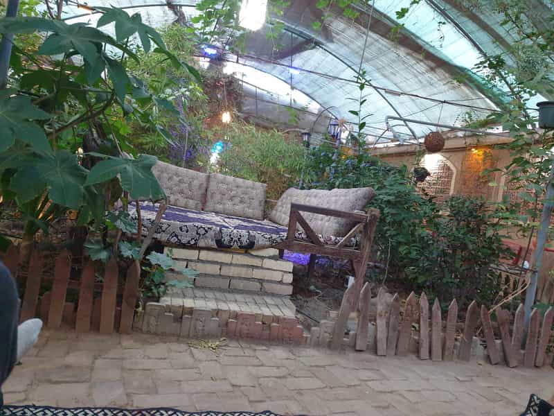 عکس رستوران سنتی نازخاتون در امام رضا سیرجان