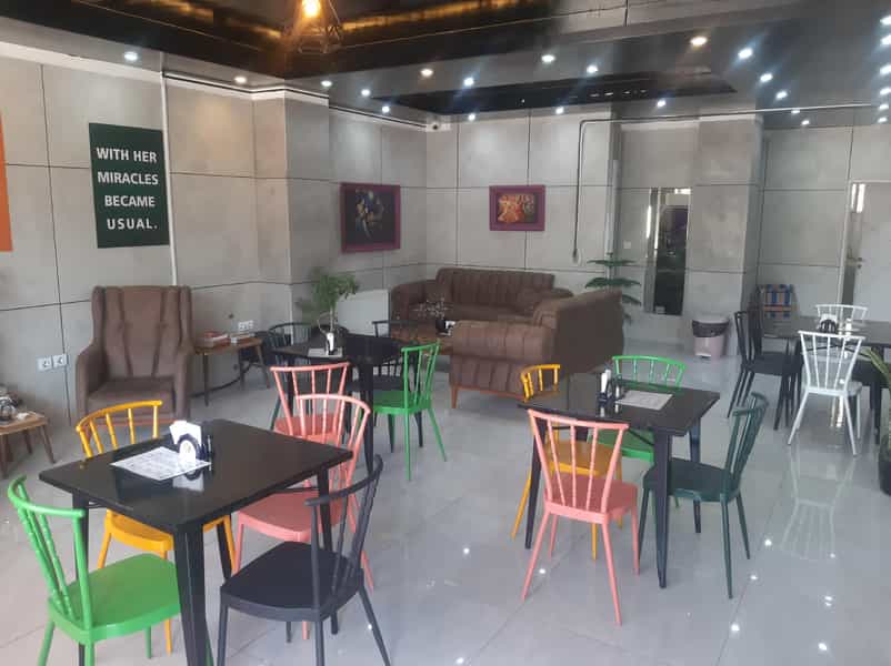 عکس کافه احساس در قطور خوی