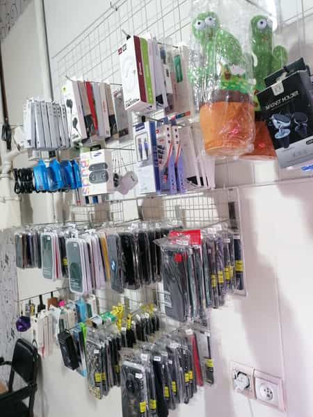 عکس موبایل حامد در بازار خوی