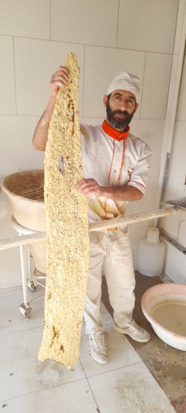 عکس سنگکی محمد قرنیپور در شهر بوکان