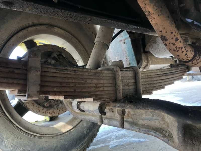 عکس تعمیرگاه جلوبندی آرام در شهر بوکان