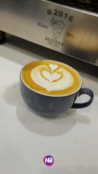 عکس بستنی حاجی بابا کاشان شهرک ناجی آباد کاشان