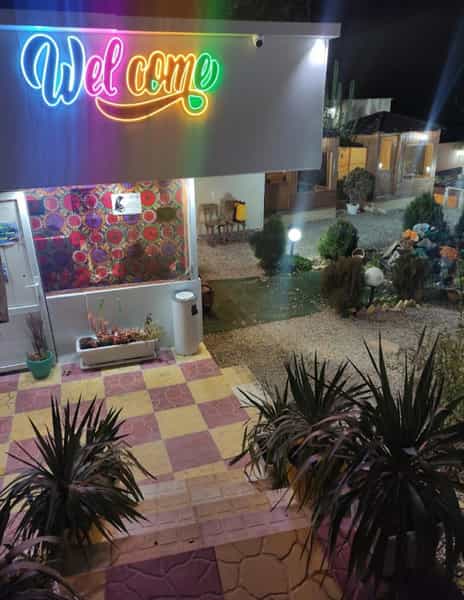 عکس باغ رستوران عربی میثم چاکلز در پاسداران ملایر