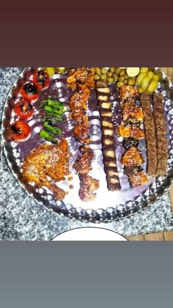 عکس عمارت رستوران سنتی بی بی گل در ولی عصر ملایر