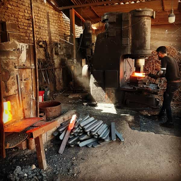 عکس پتک برقی نصیری در خلیج فارس ملایر