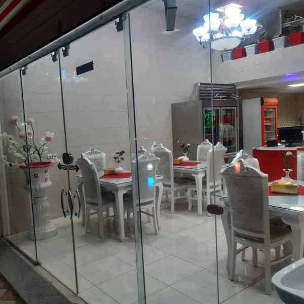 عکس فست فود لیون در شریعتی 