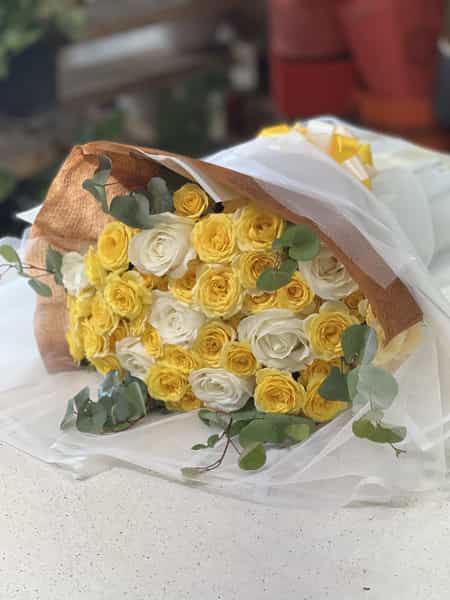 عکس ساعت گل در گلشهر گرگان