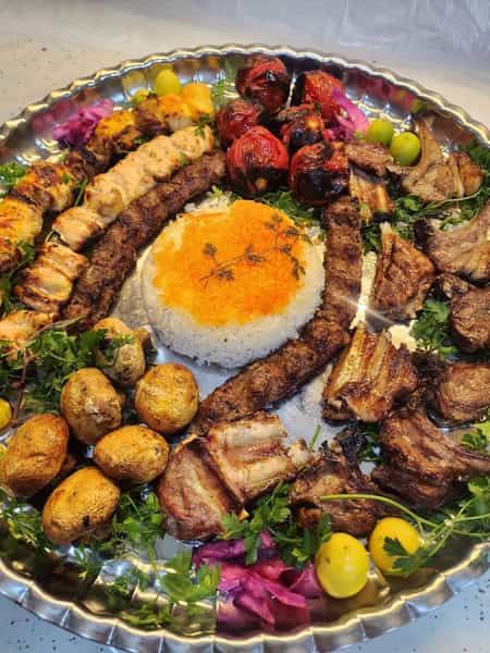 عکس مجموعه سنتی خونه باغ در نوپان گنبد کاووس