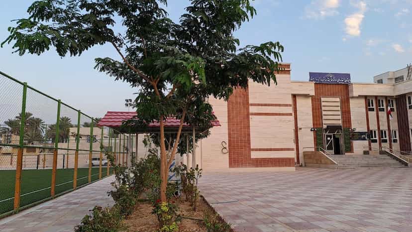 عکس مدرسه متوسطه دوم تیزهوشان شب زنده دار جهرمی دستغیب در دشتاب جهرم