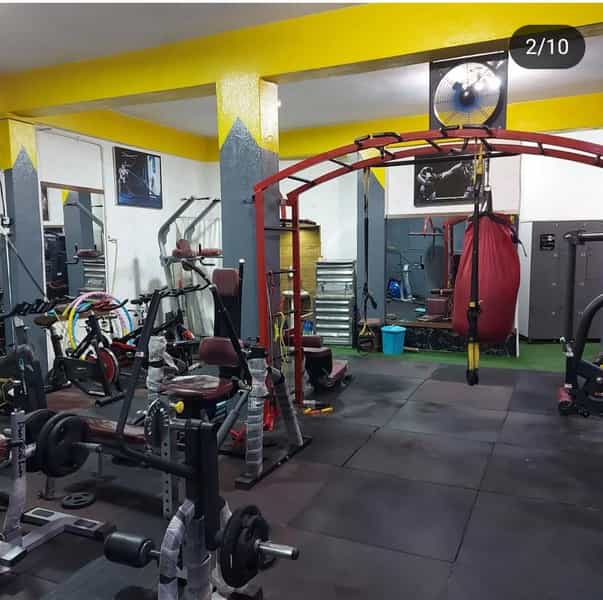 عکس باشگاه بدنسازی اوتانا در کلوان جهرم
