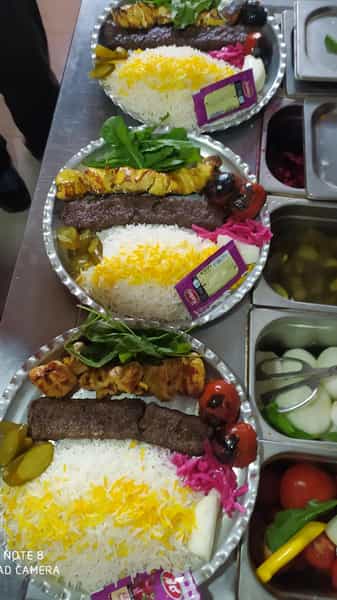 عکس رستوران وکباب ماهی لذیذ در شهر مریوان