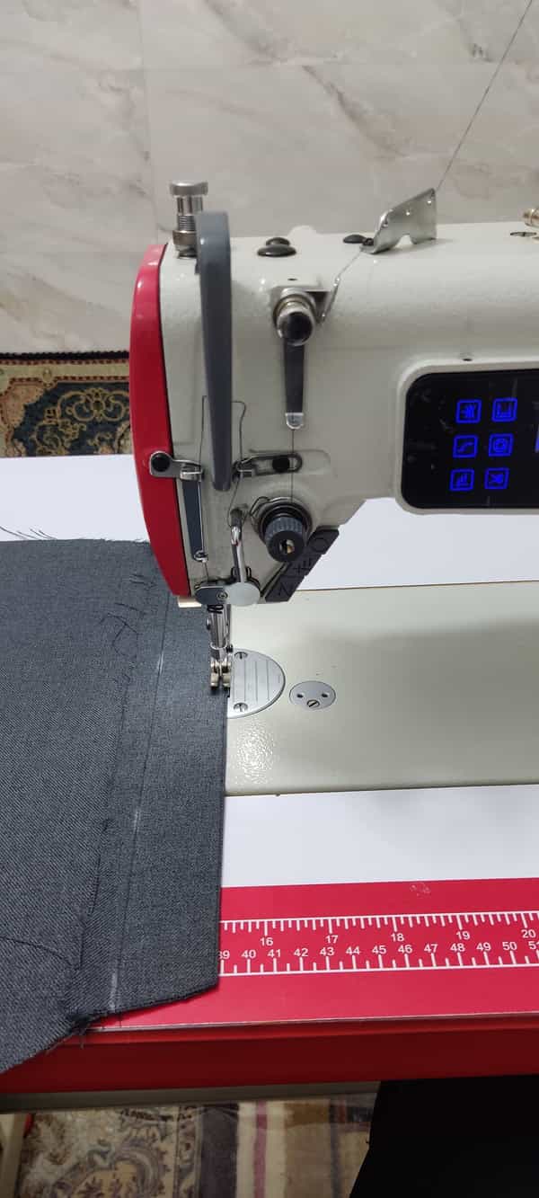 عکس خیاطی و تولیدی پوشاک امپراطور در شهر مریوان
