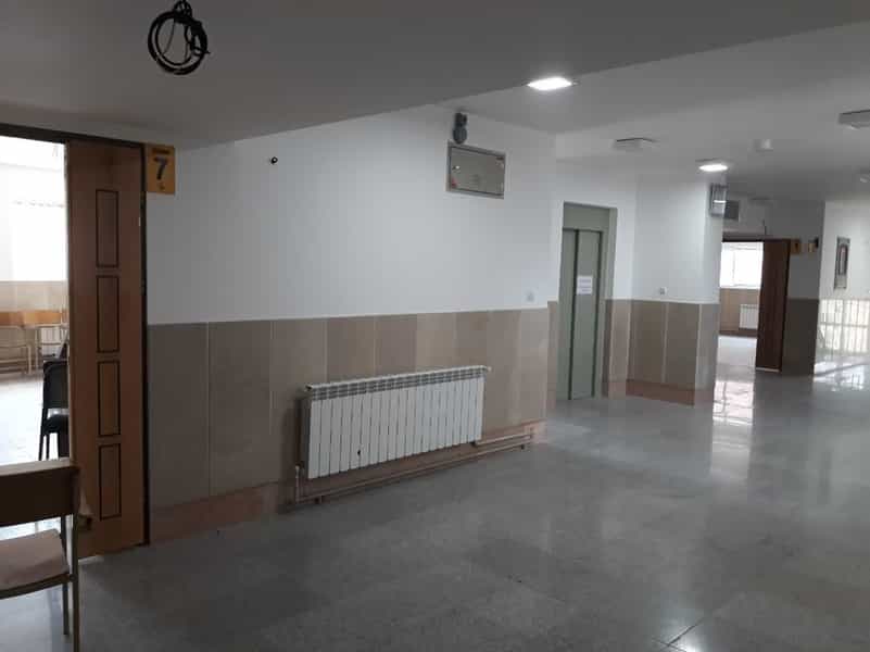 عکس دبیرستان امین ۲ در حکیم صحبا شهرضا