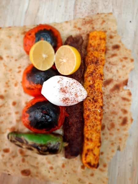 عکس کبابی دارابی در شهر دورود