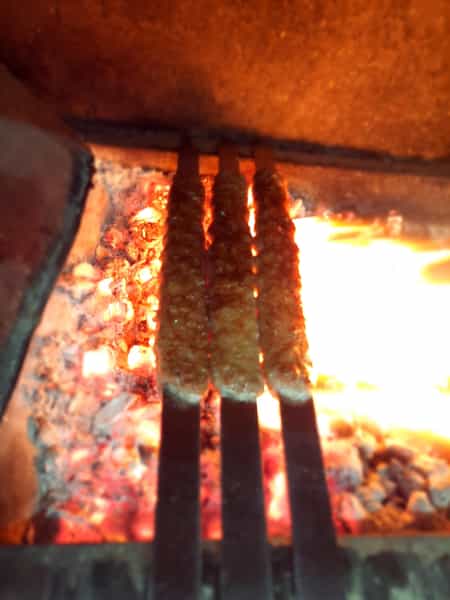 عکس کبابی دارابی در شهر دورود