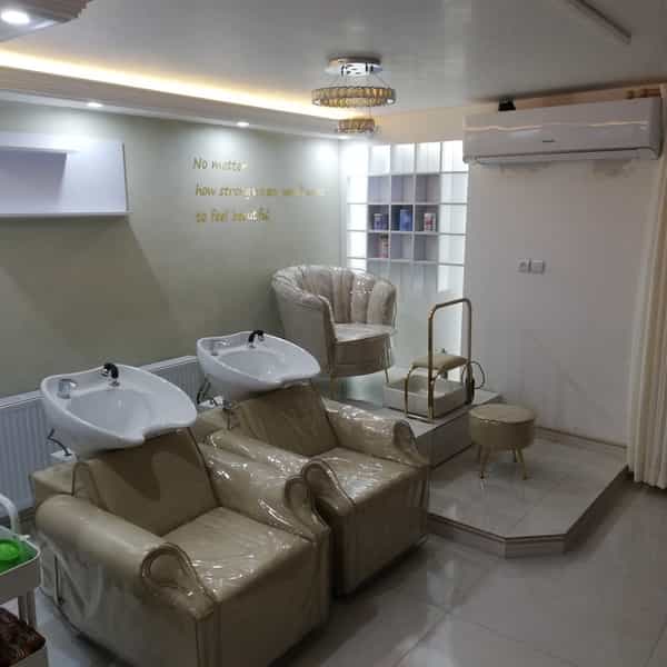 عکس سالن زیبایی جواهر در رکج محله لنگرود