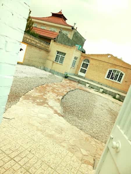 عکس دبیرستان دخترانه حبل المتین در شهر کاشمر